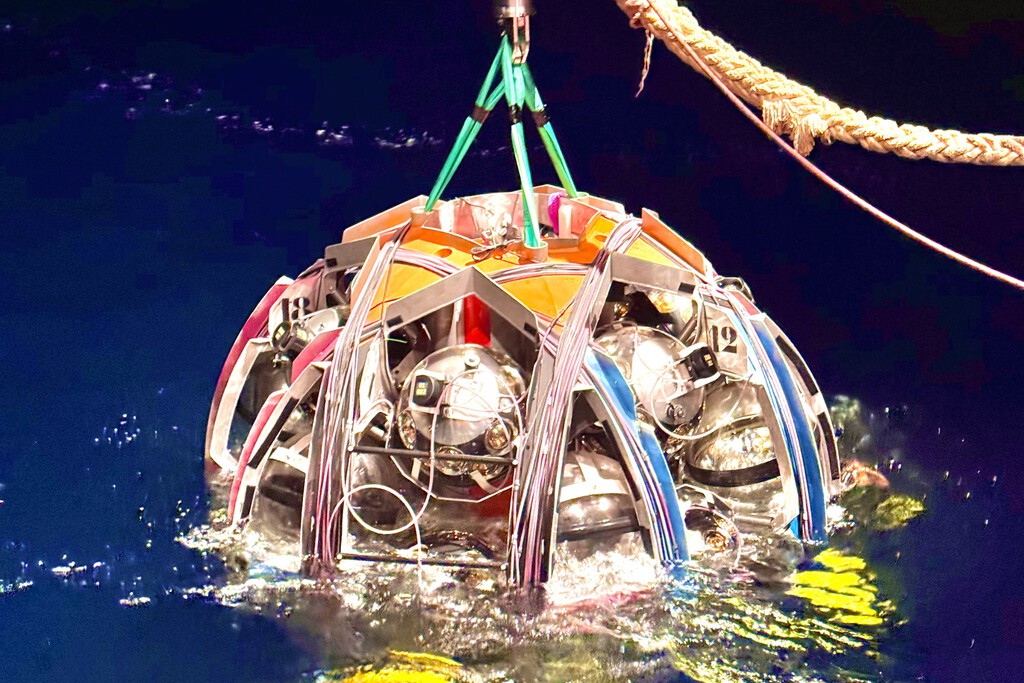 En 2023, un sensor del Mediterráneo fue atravesado por una partícula subatómica con una energía demencial. Hoy sabemos qué fue